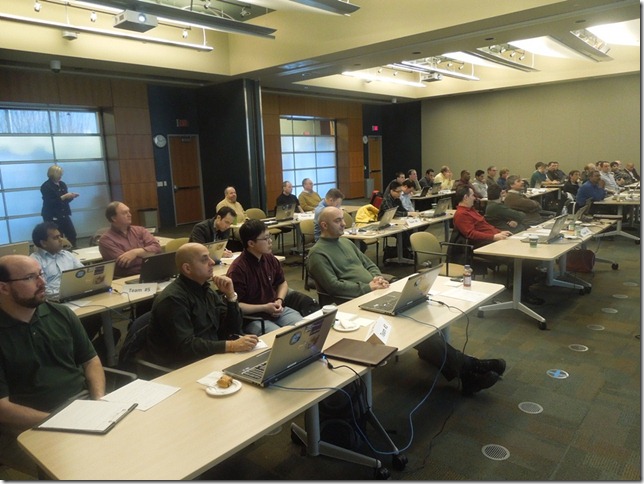 A real full house with Ruth tweeting in the back!